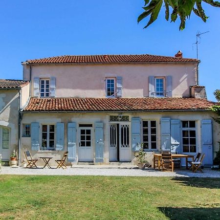 Bed and Breakfast La Madeleine La Jarrie Екстер'єр фото