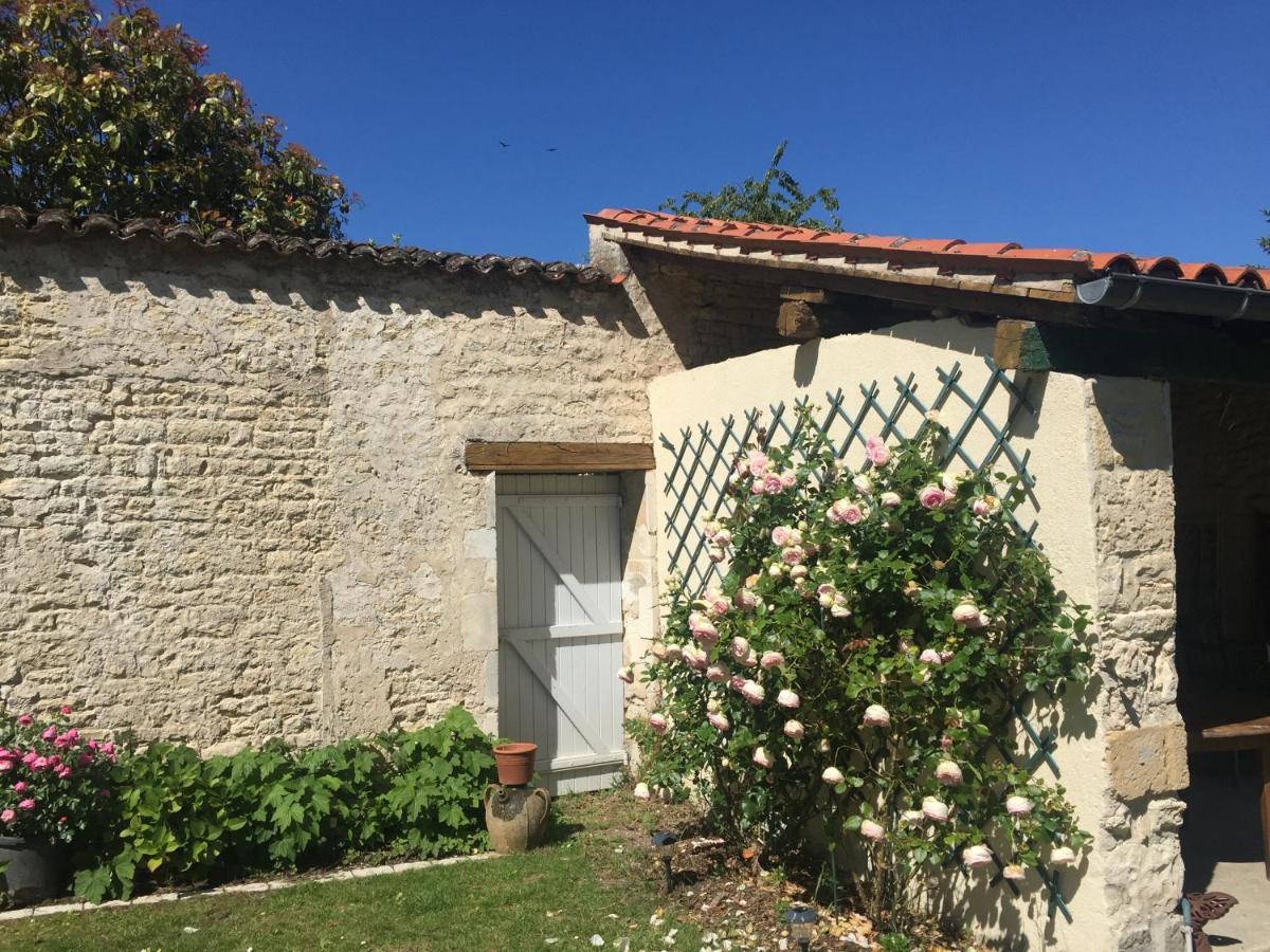 Bed and Breakfast La Madeleine La Jarrie Екстер'єр фото