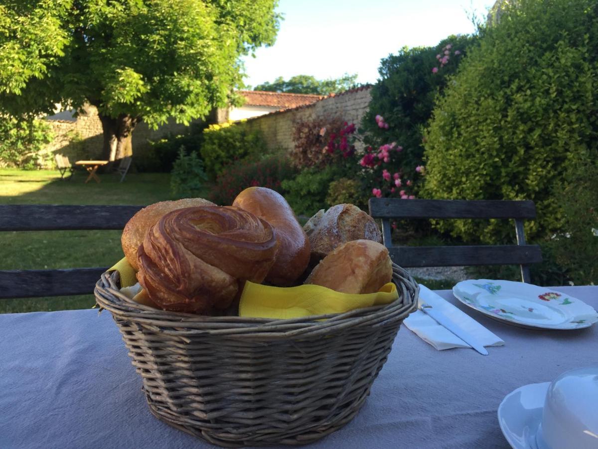 Bed and Breakfast La Madeleine La Jarrie Екстер'єр фото